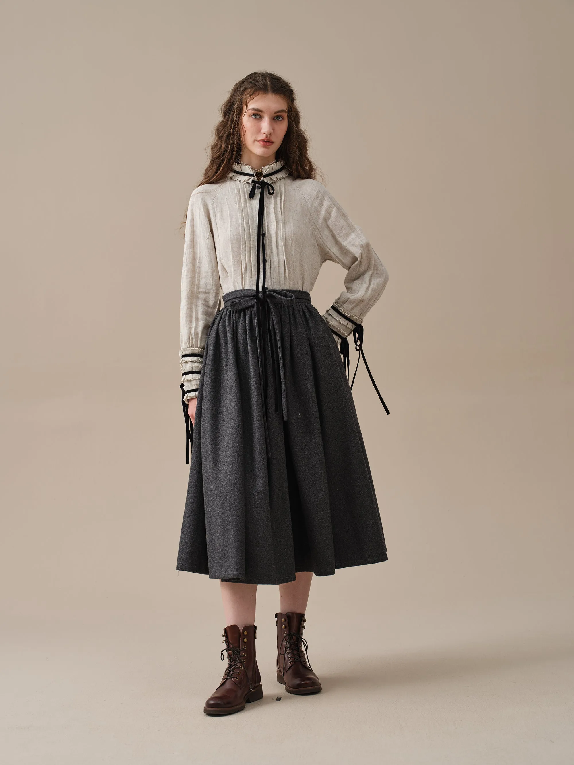 Beth 13 |tied wool skirt