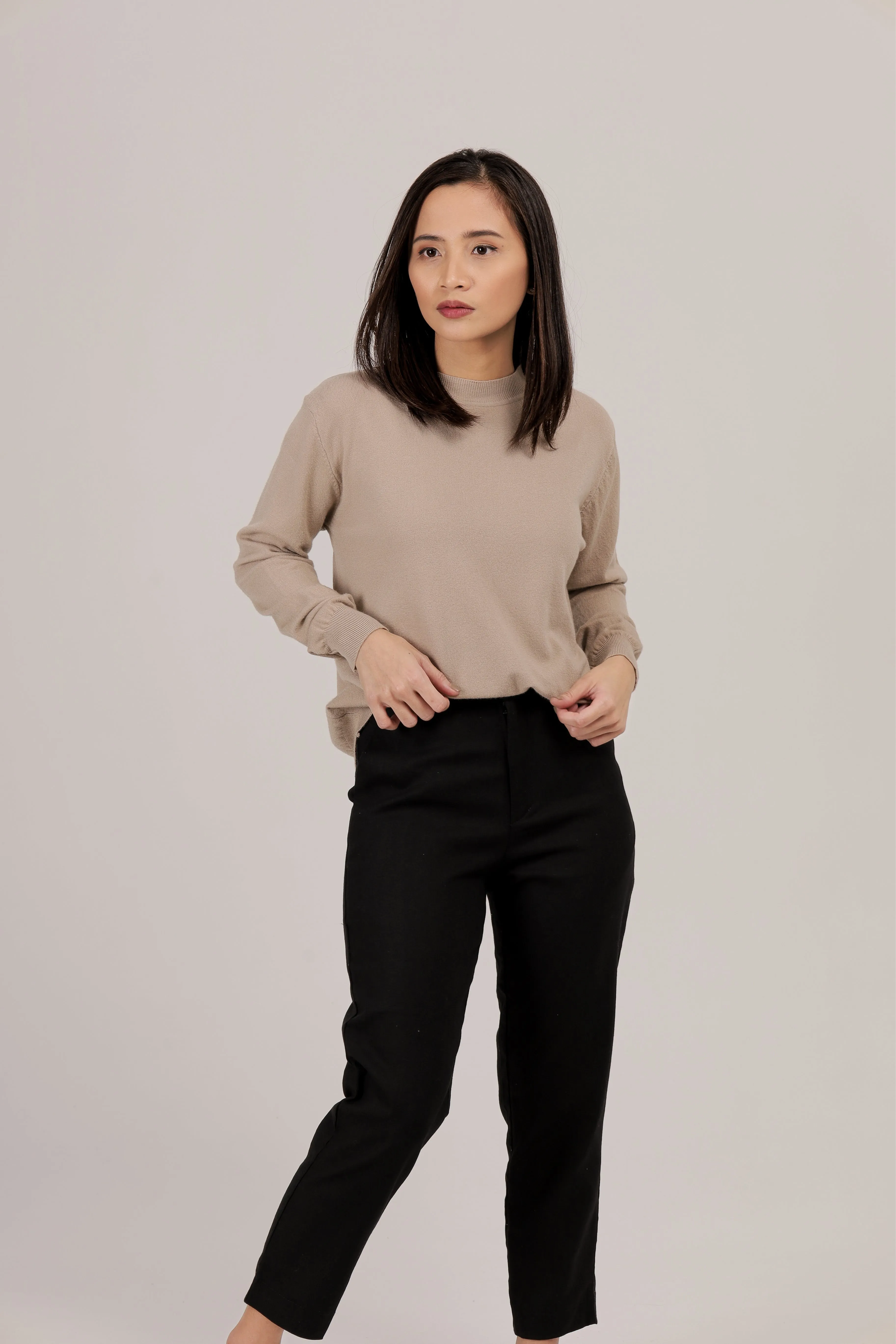 Holly Lightweight Knit Pullover