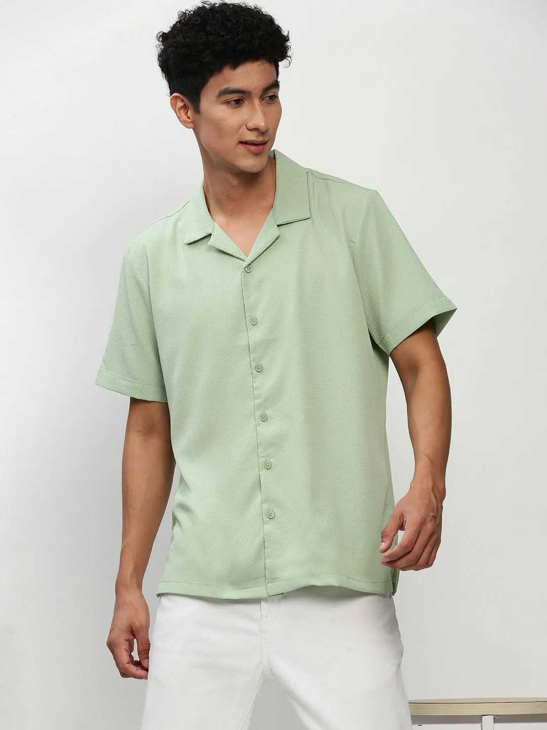 Men Green Solid Casual Casual Shirts