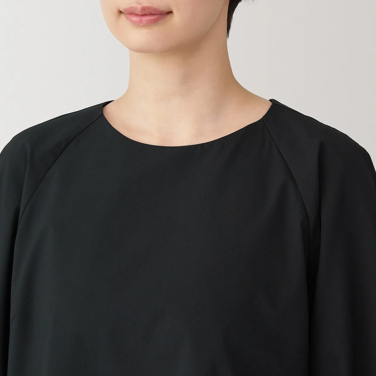 Quick Dry Broadcloth Half Sleeve Blouse