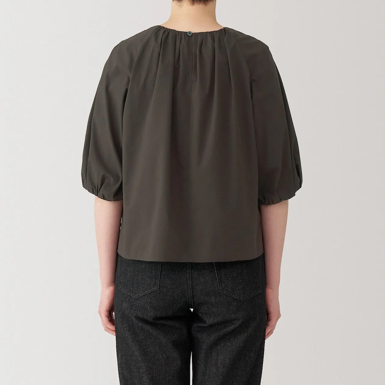 Quick Dry Broadcloth Half Sleeve Blouse