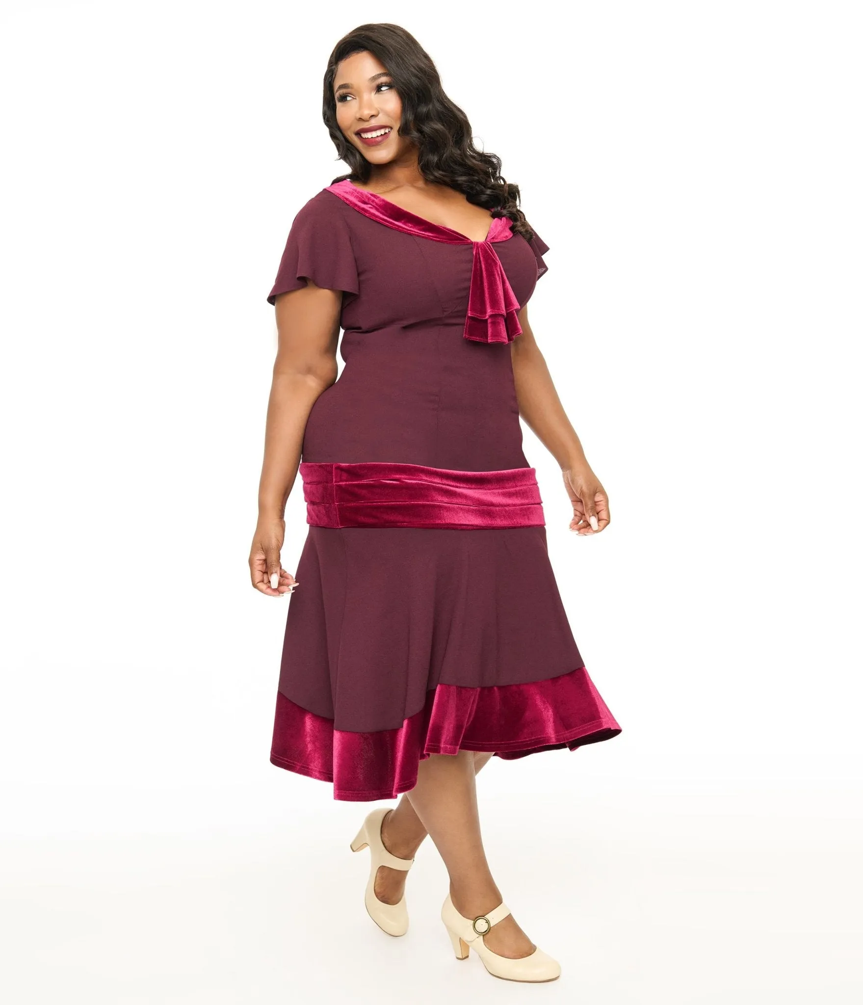 Unique Vintage Plus Size 1920s Burgundy Wilshire Flapper Day Dress